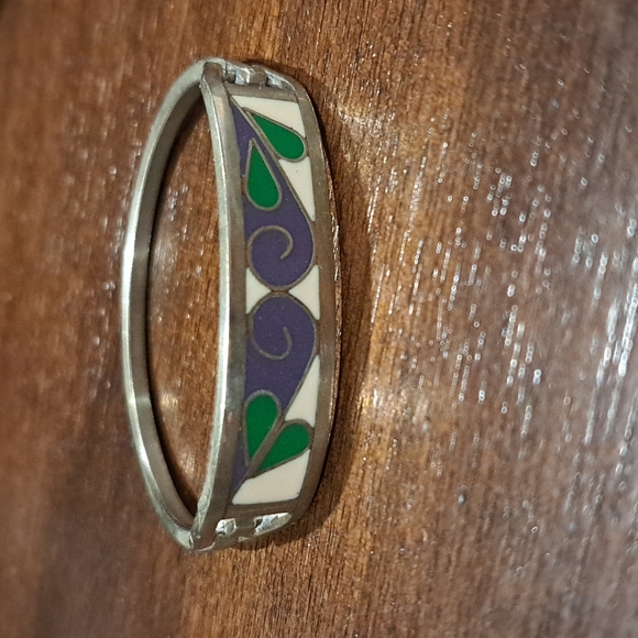 Mexico Other - Child Bracelet Mexico 2" across Purple Green White Silver